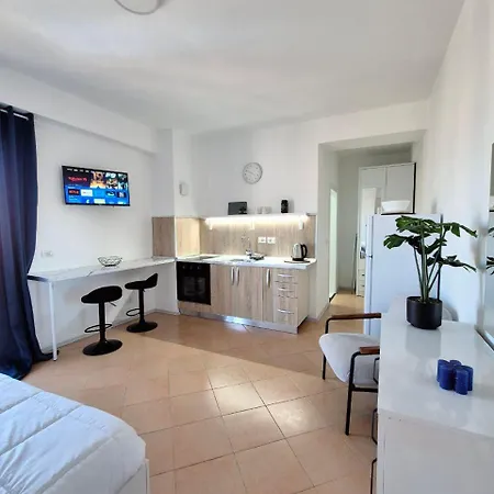 Apartment Milano Durres